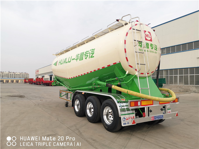 粉粒物料运输半挂车